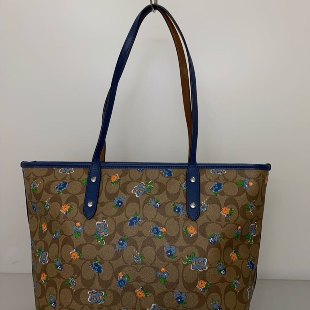 Coach City Tote in Brown Signature Floral with Blue Trim - Picture 6 of 8